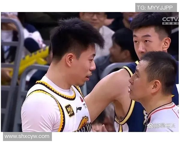 2019年CBA精彩对决新疆队与广东队直播回顾与精彩瞬间分析